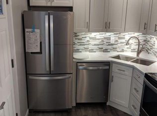 3130 James St #2, Madison, WI 53714