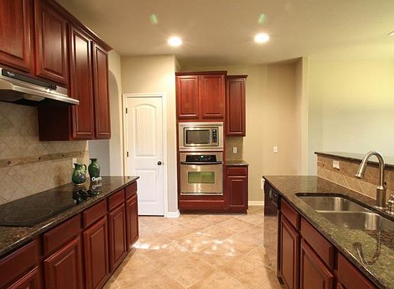 3rd image of 1630 Greenside Dr