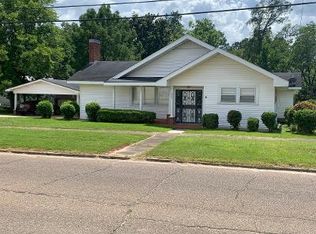 809 Turner St, Waynesboro, MS 39367