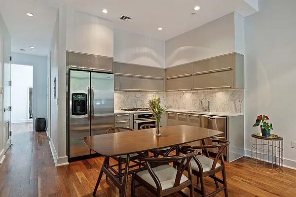 Sold by Corcoran | media 14