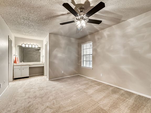 5th image of 5451 Independence Pkwy #1602