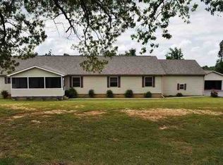 1349 Doe Run, Grand Rivers, KY 42045