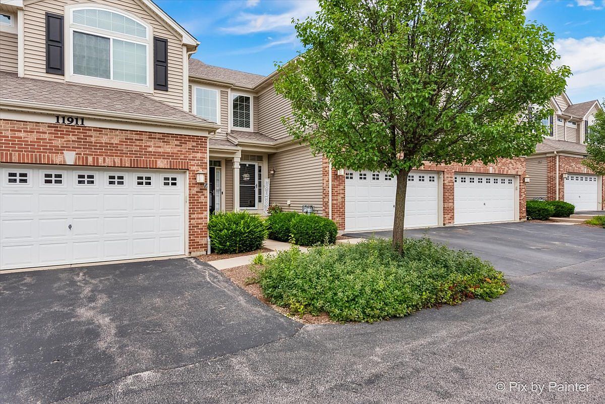 11913 Brunschon Ln #11913, Huntley, IL 60142 | Zillow