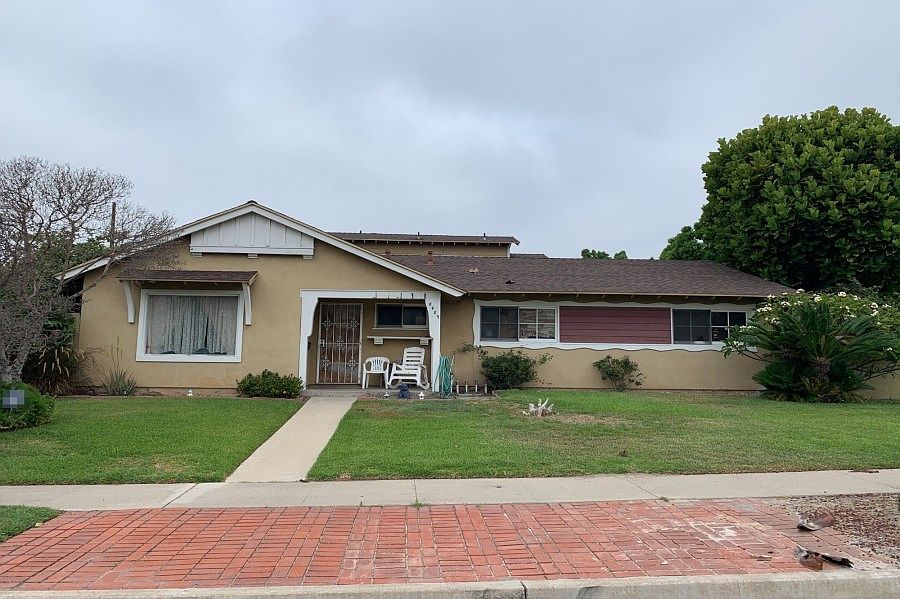 1st image of 8489 La Palma Ave