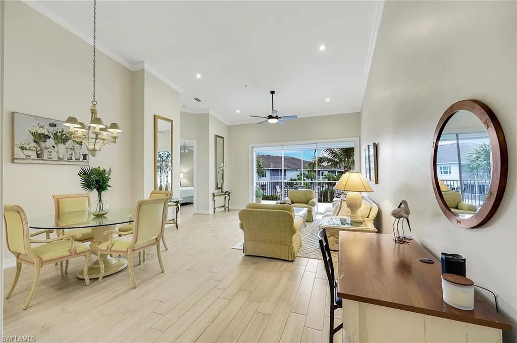 2 bed, 2.0 bath, 1703 sqft, $12,000 — Photo 4