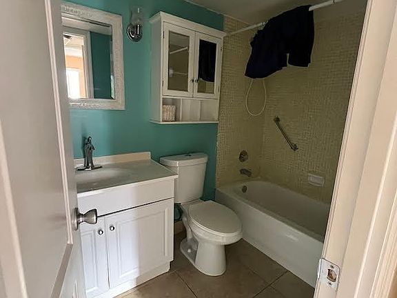 3rd image of 8200 Sunrise Lakes Boulevard #212