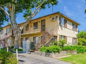 san63, 1 beds  1.0 baths (520 sqft)