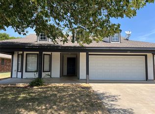 601 Troxell Blvd, Rhome, TX 76078