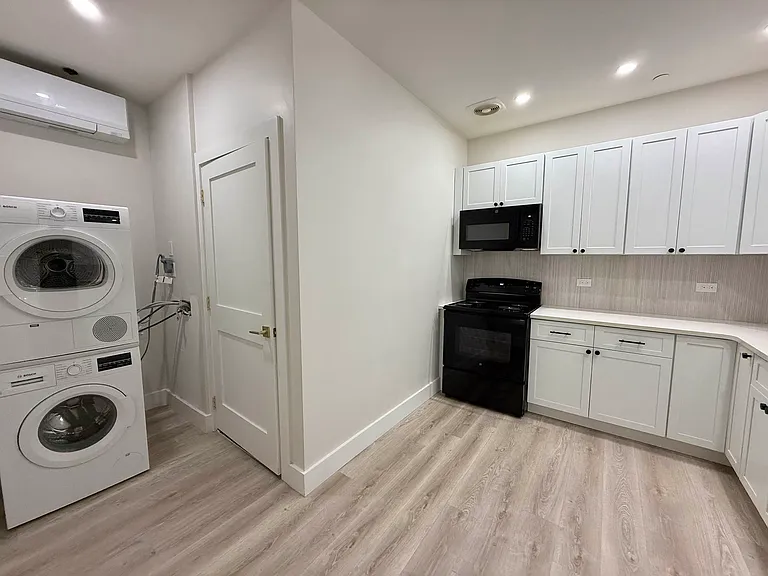 952 Bedford Ave #3G — Photo 7