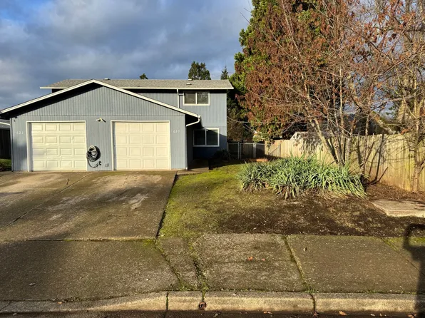 620 W Quinalt St, Springfield, OR 97477