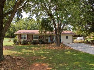 4132 Long Dr, Braselton, GA 30517