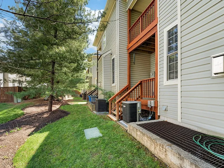 11713 Cider Press Pl — Photo 50
