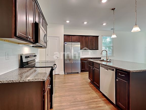 4th image of 116 Sweetgum Dr