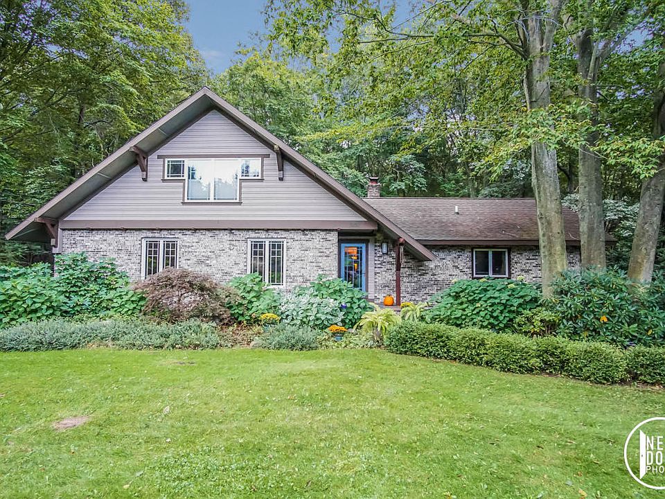 1st image of 18622 Iroquois Dr