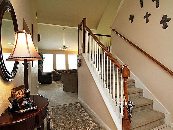 4th image of 3847 Landon Park Dr