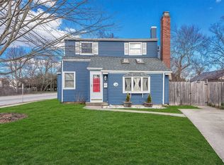 113 N Ocean Ave, Islip, NY 11751