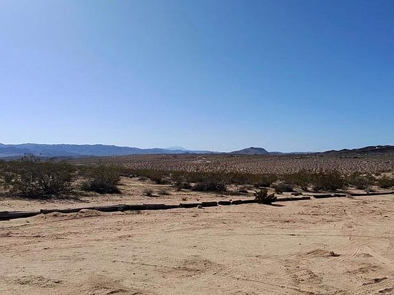 2nd image of 64625 Sonora Rd