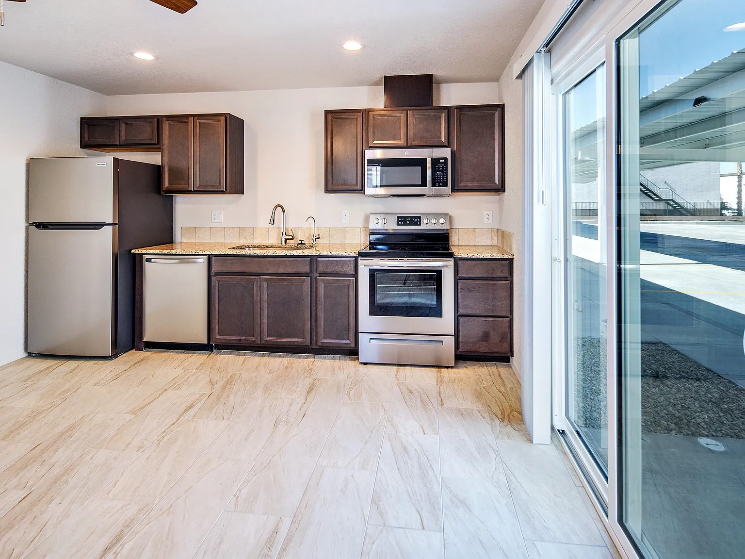 Swanson Cottages III — Photo 4