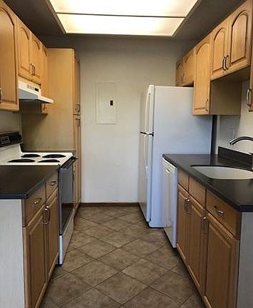 5th image of 403 Mananai Pl #41U