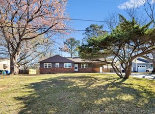 716 Dowfield Dr, Fayetteville, NC 28311