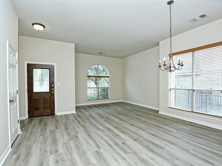 1907 Windberry Path — Photo 4