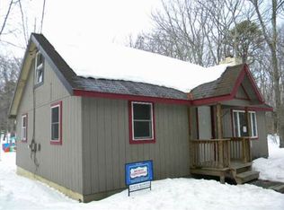 107 Josephine Ln, Shohola, PA 18458