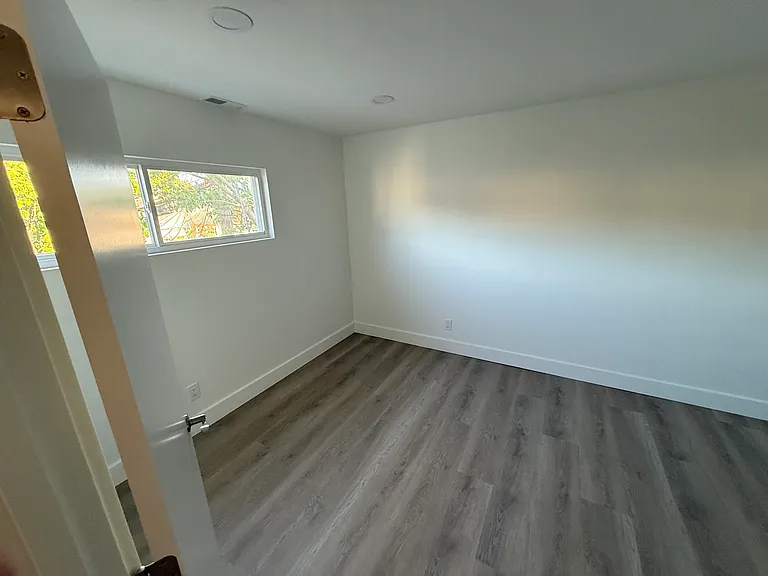 5701 State Rd #1UP — Photo 15