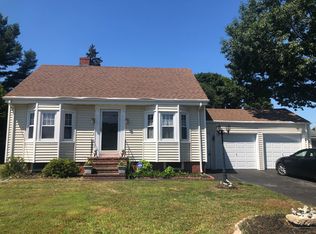 9 Black Point Rd, Scarborough, ME 04074
