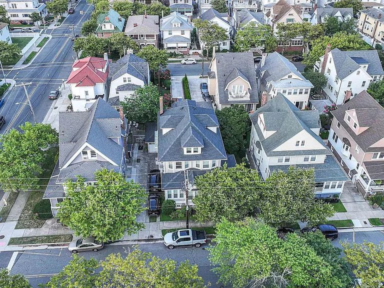 Neighborhood