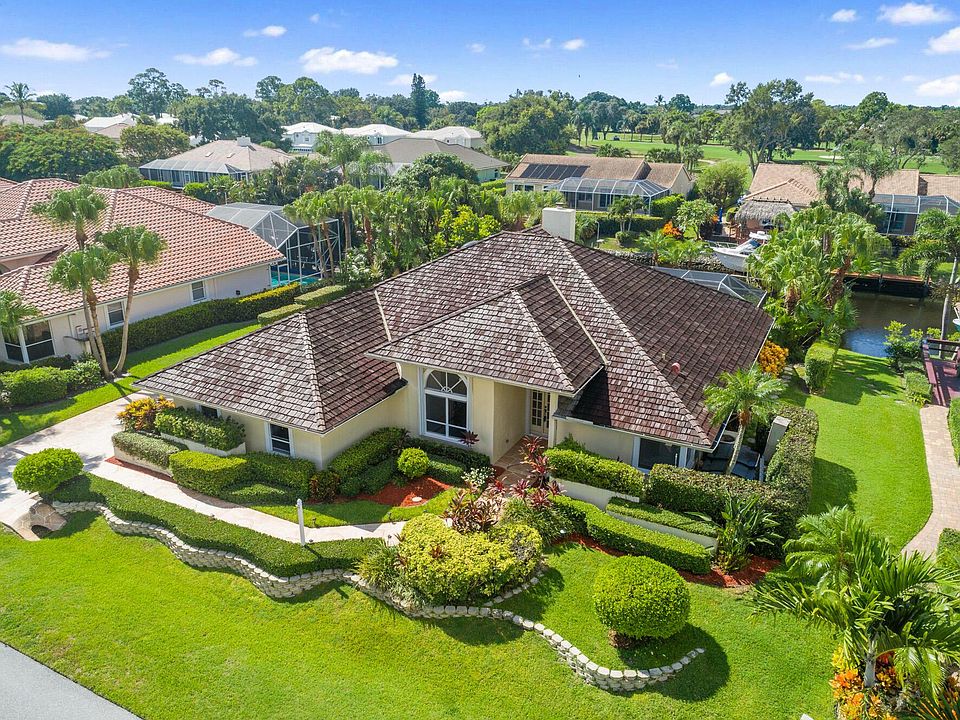 1st image of 8846 SE Water Oak Pl