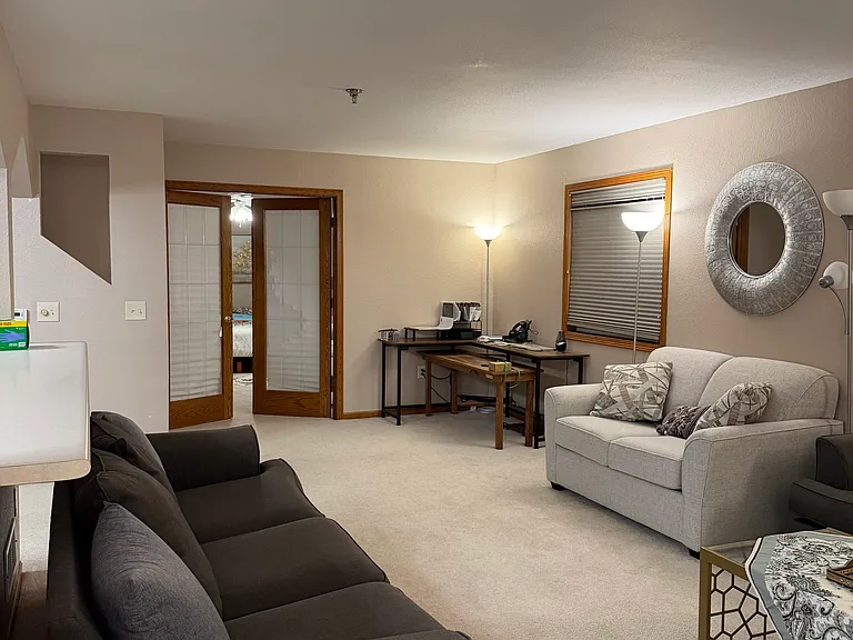 375 Kristin Ct W — Photo 7