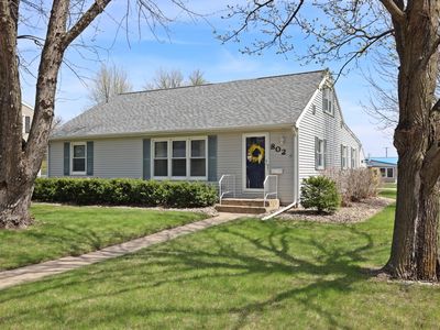 802 N 14th St, Estherville, IA, 51334
