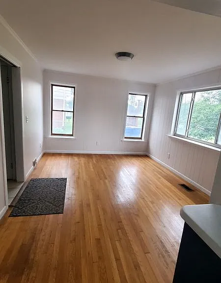 2595 Edwin Dr — Photo 12