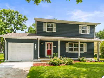 4715 Parkview Dr, Omaha, NE, 68134