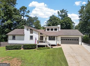 6164 Pinedale Ln, Douglasville, GA 30135