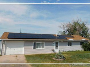 916 Ashford Ct, Cheyenne, WY 82007