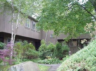 3 South Mdws #3, Woodbury, CT 06798