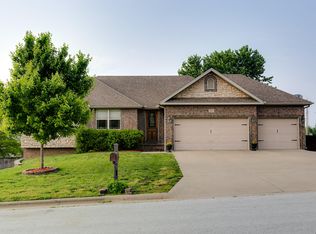 4597 E Pearson Meadow Dr, Springfield, MO 65802
