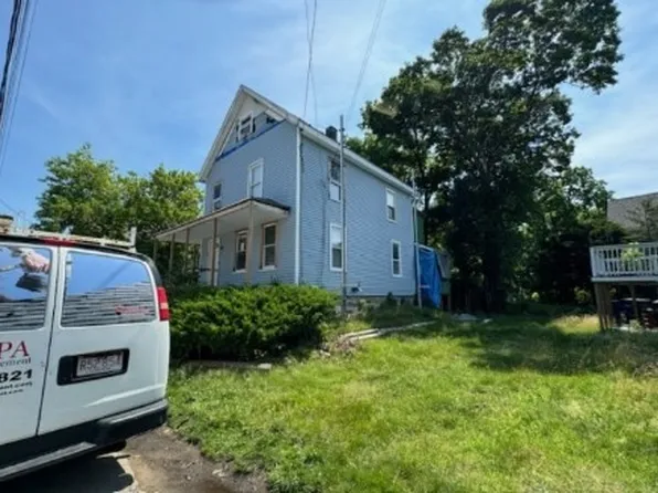 26 Howard St, Canton, MA 02021