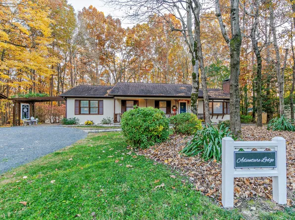 1221 E Mine St, Asheboro, NC 27205