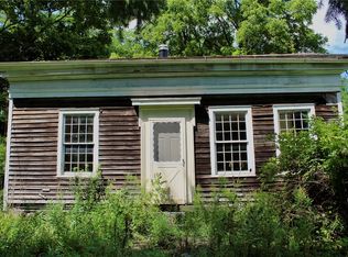 3884 County House Rd, Branchport, NY 14418