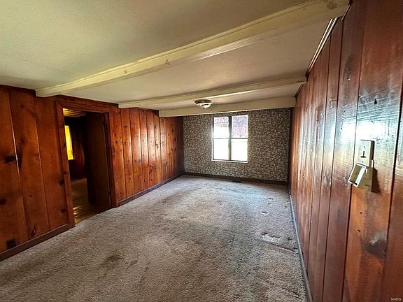 3rd image of 1302 Coburg Lands Dr