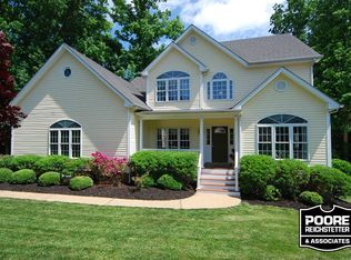 12314 Hillcreek Cir, Midlothian, VA 23112