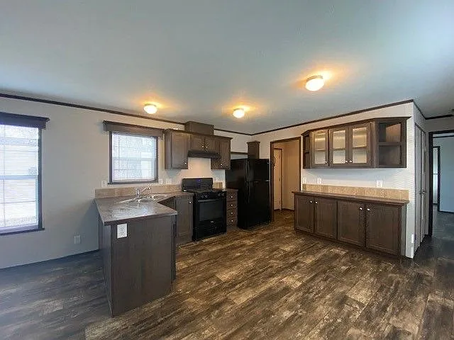 Van Buren Estates — Photo 16