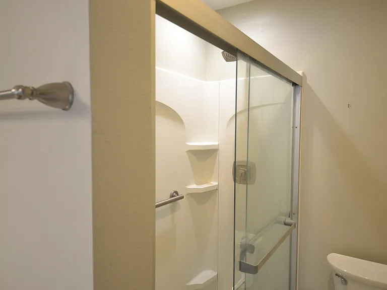 329 Moorings Cove Dr — Photo 25