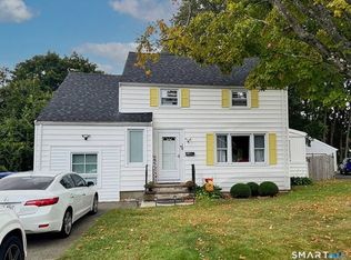 107 Richfield Rd, Bridgeport, CT 06606