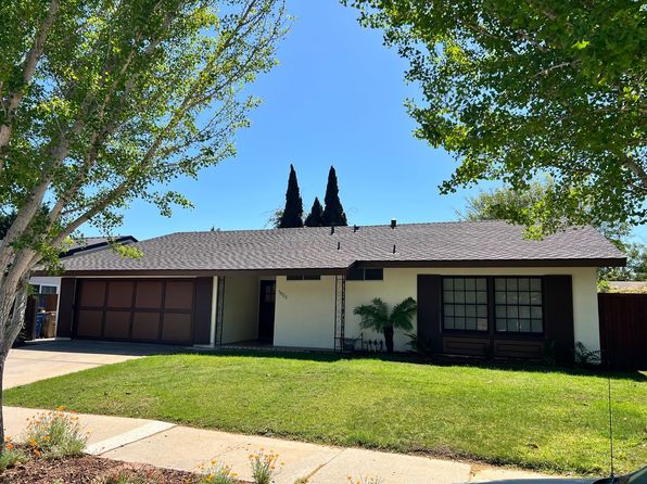 5020 Walnut Park Dr