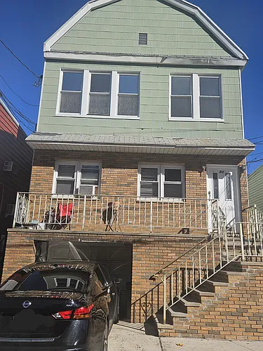 83 W 47th St #3 Photo 1