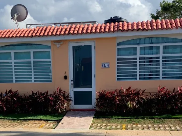 1 Calle Amalia Paoli 1, Toa Baja, PR