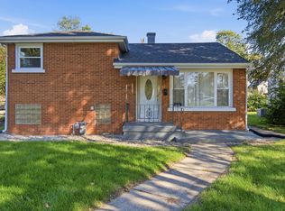 1252 S 8th Ave, Kankakee, IL 60901